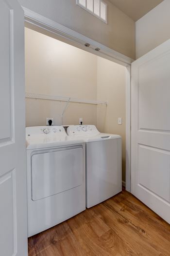 Full-size washer/dryer